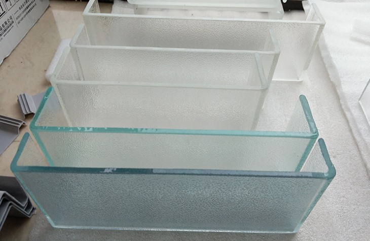 蒙砂玻璃价格 蒙砂玻璃价格